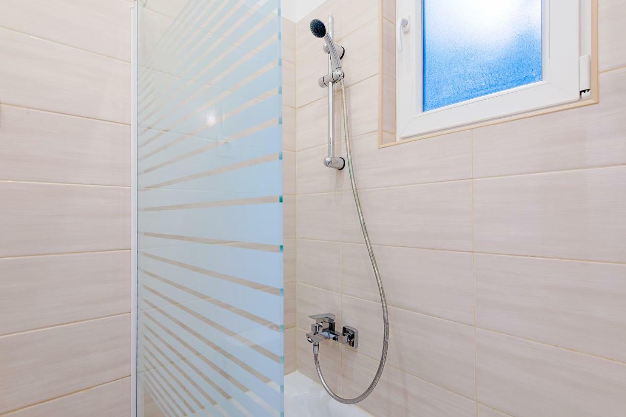 Parking, Ac, 2 Bedroom Design Flat In The Center Budapest
