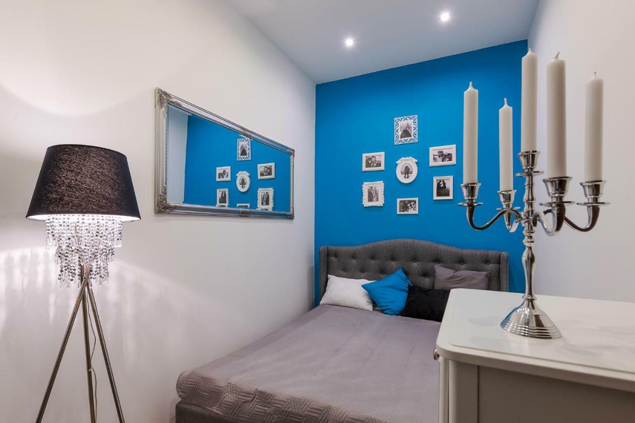 Apartment Parking, Ac, 2 Bedroom Design Flat In The Center *